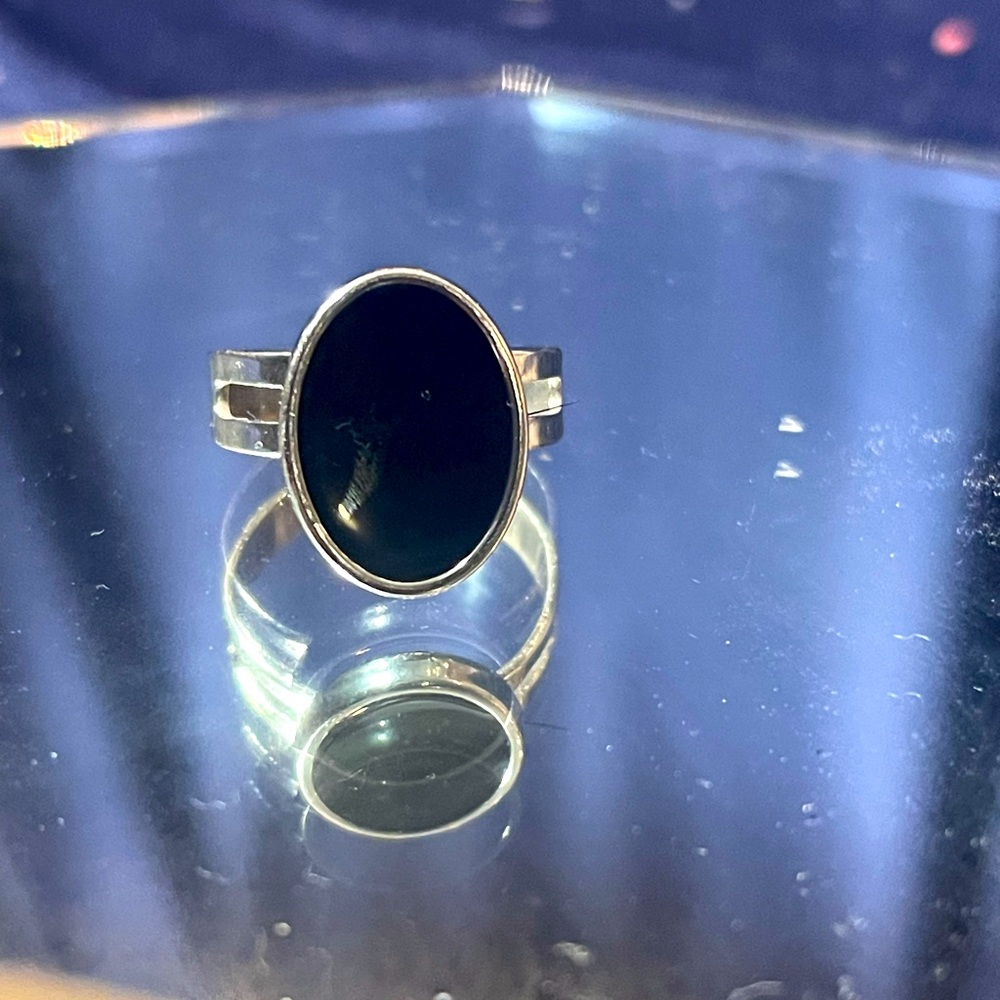 Vintage Black Onyx Copper Ring. 1980s made in Brazil